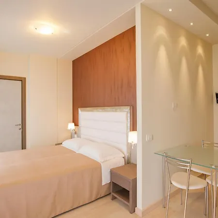 Aparthotel Elisabetta 4*